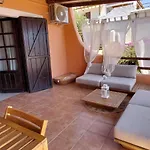Casa Evelyn Capo Blu