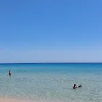 Casa Evelyn Capo Blu