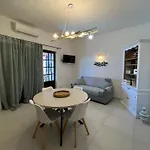 Casa Evelyn Capo Blu * Fort Village