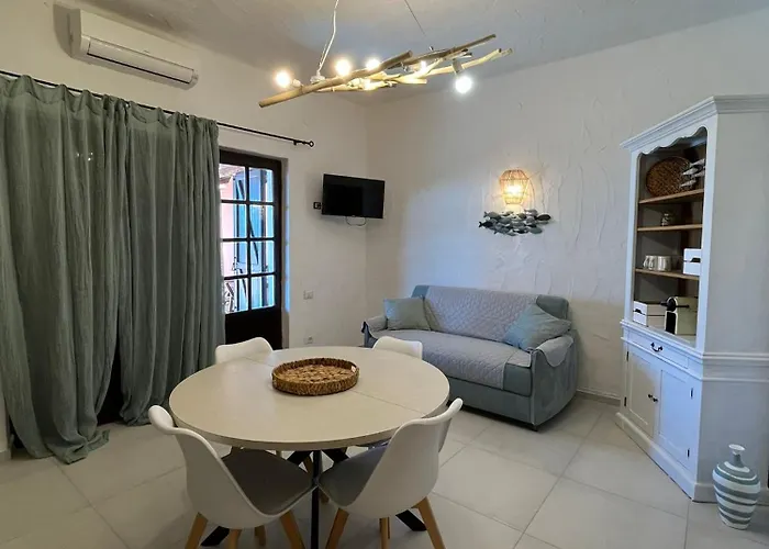 Casa Evelyn Capo Blu * Fort Village