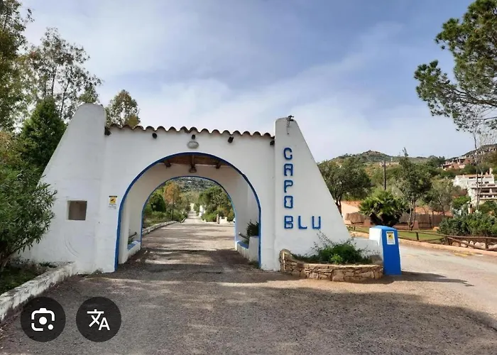 Casa Evelyn Capo Blu